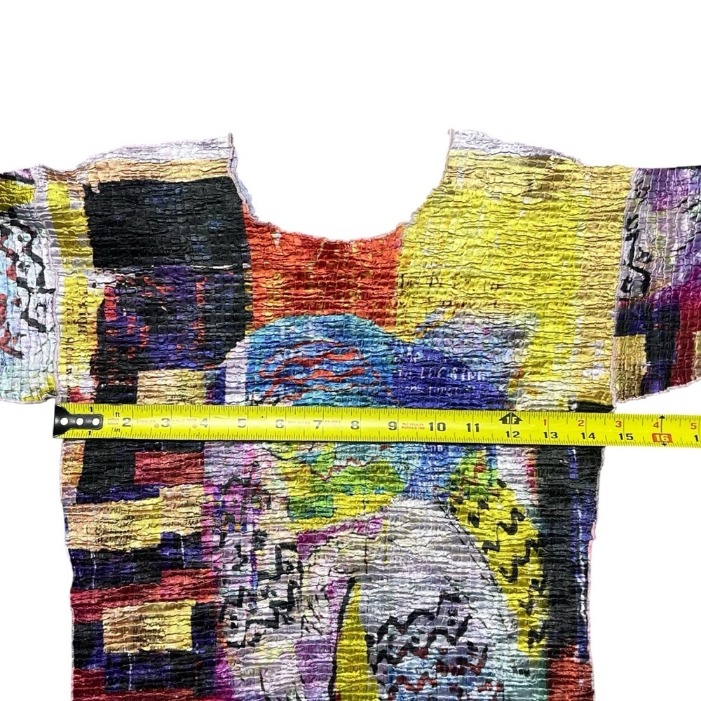 Multicolor Graphic Crinkle Short Sleeve Blouse - Picture 5 of 5